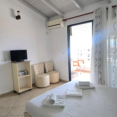 Vista Del Mare & Апартаменты Дхерми